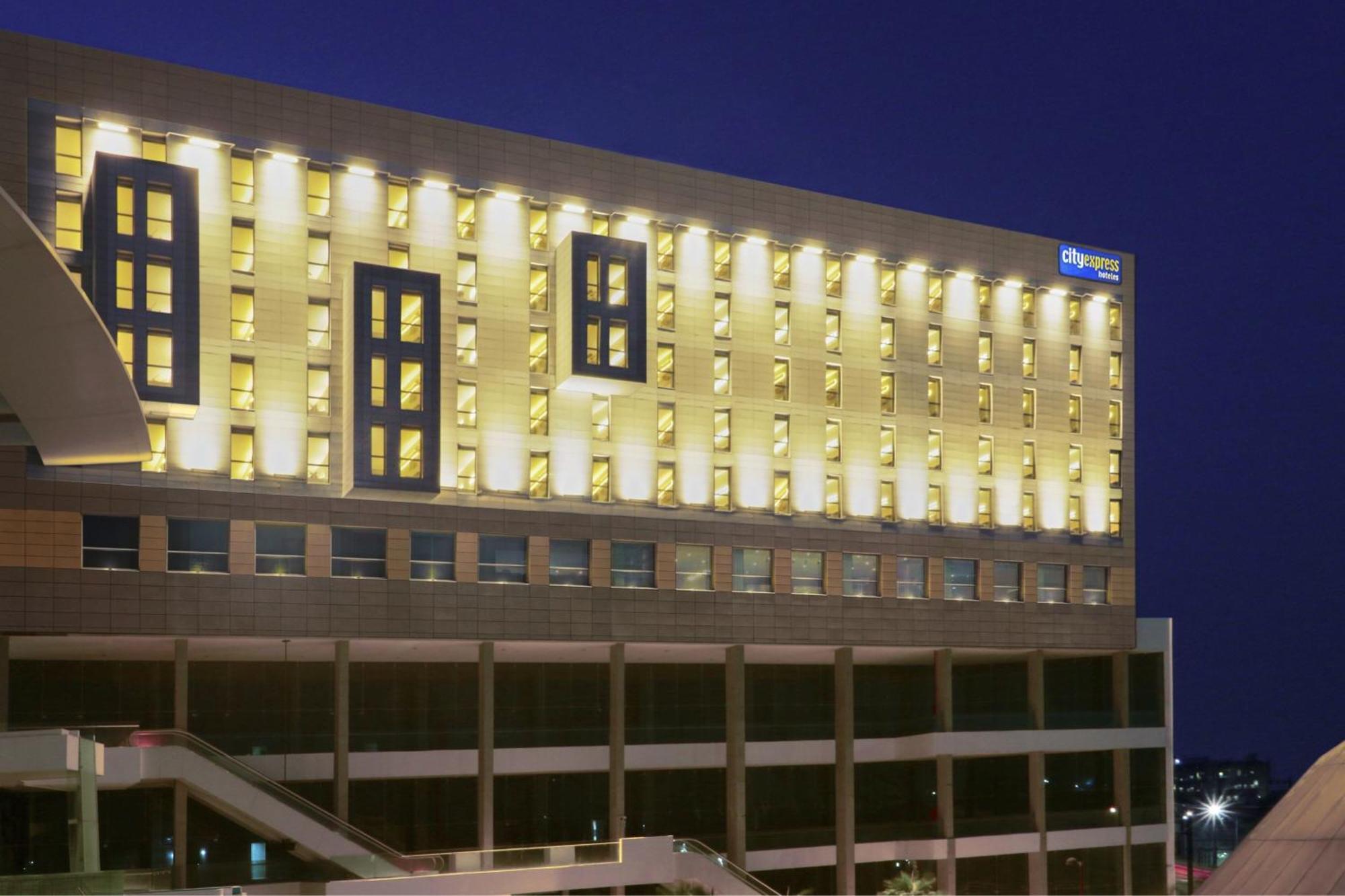 City Express By Marriott Monterrey Universidad Bagian luar foto
