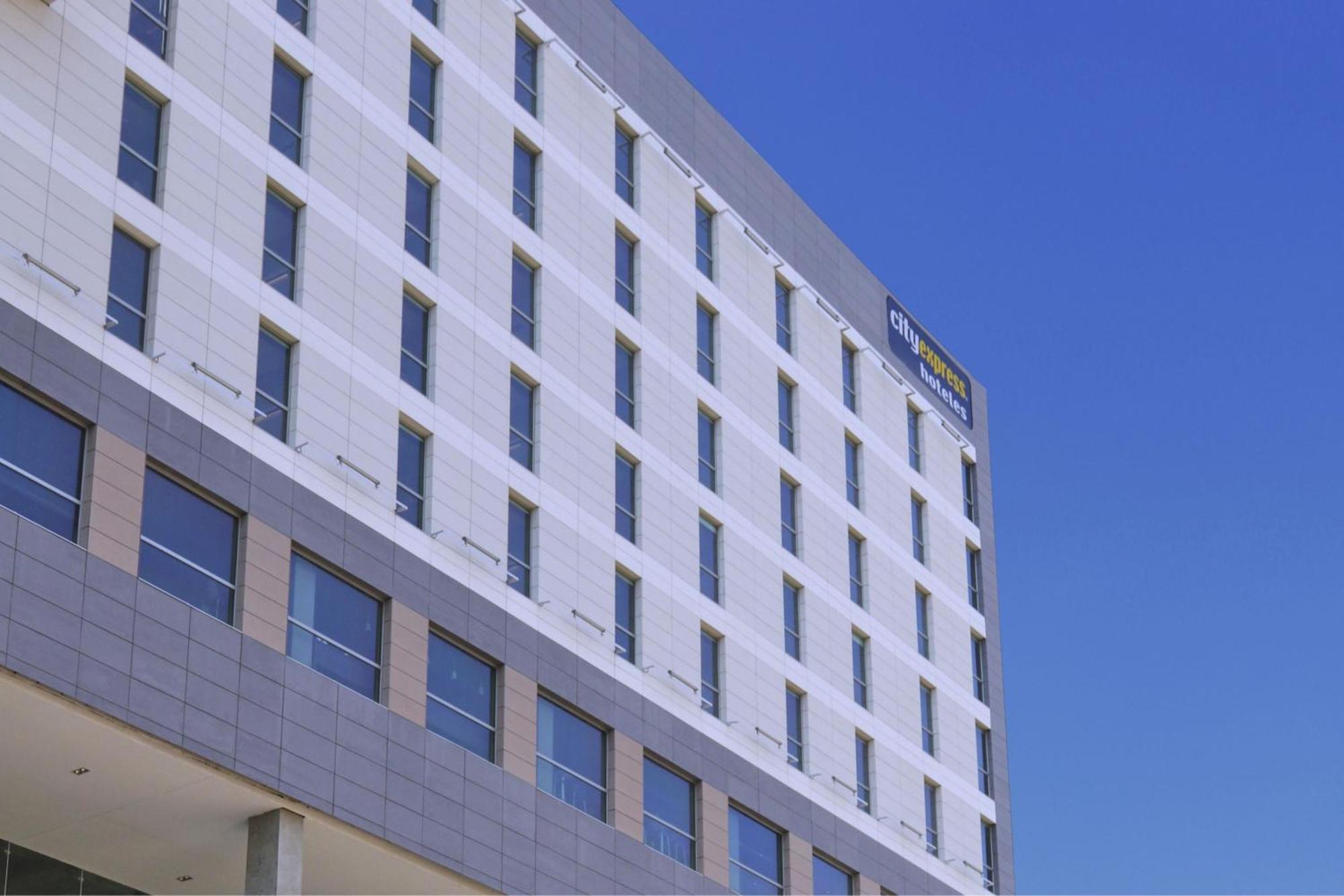 City Express By Marriott Monterrey Universidad Bagian luar foto